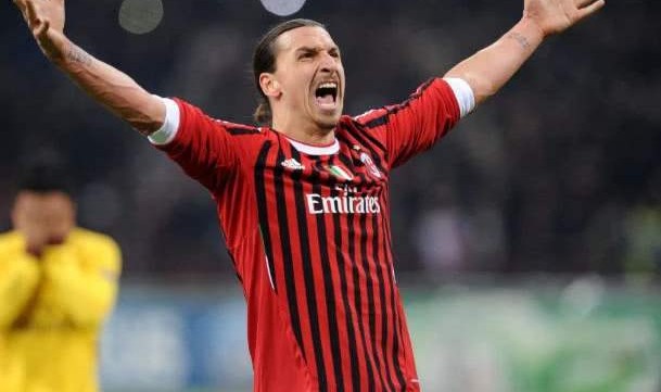  AC米兰主帅运筹帷幄，临场指挥扭转战局