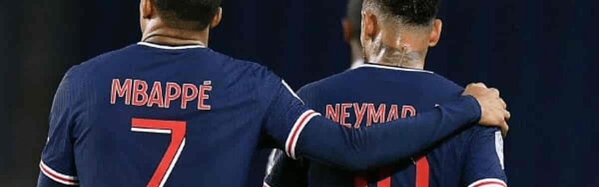  巴黎圣日耳曼主场奏凯，姆巴佩双响炮助卫冕之路